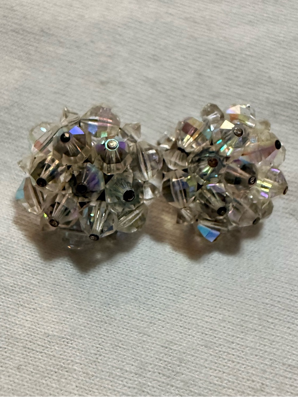 VTG Signed Laguna Aurora Borealis Crystal Cluster Clip On Earrings